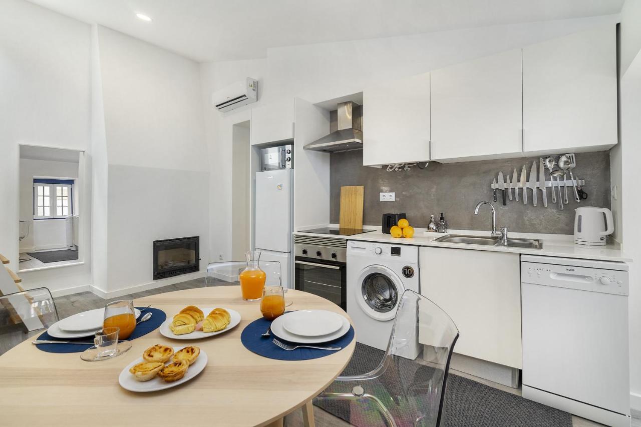 Whome Urban Escape: 1-Br W/Mezzanine Near Campo Ourique Lisbon Exterior photo